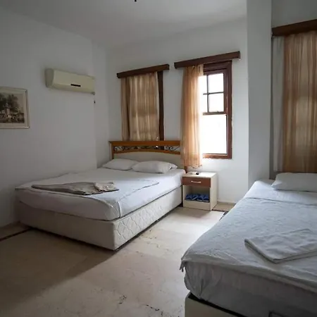 Hotel Dedehan 2*
